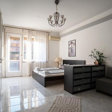 Madach Square Residence Budapest Bagian luar foto